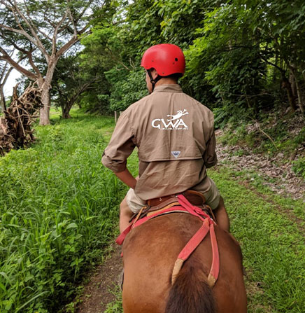 horseback-riding-adventure-monteverde-costa-rica