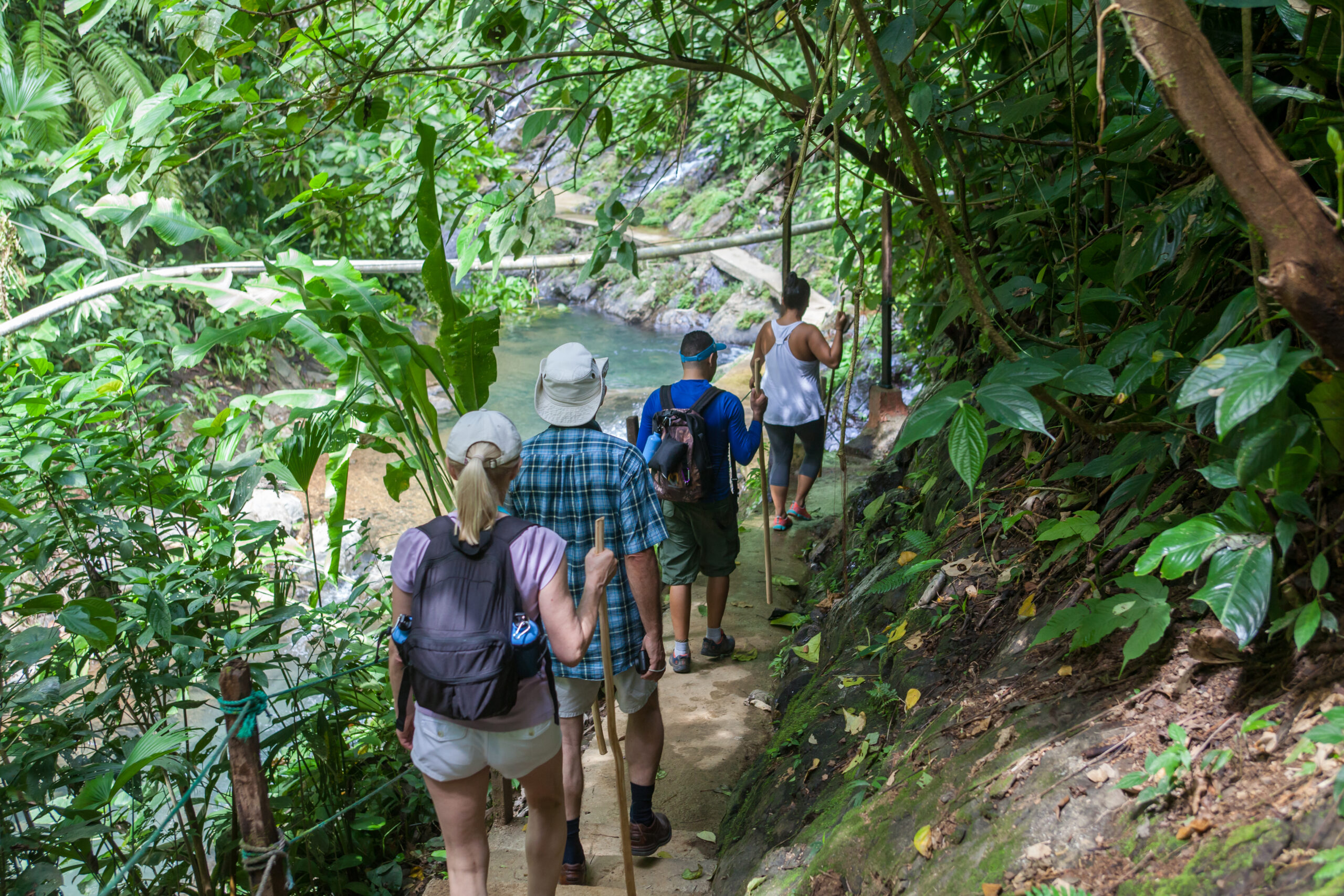 Escape Natural por Costa Rica – Con Vehículo Rentado(8 días y 7 noches).